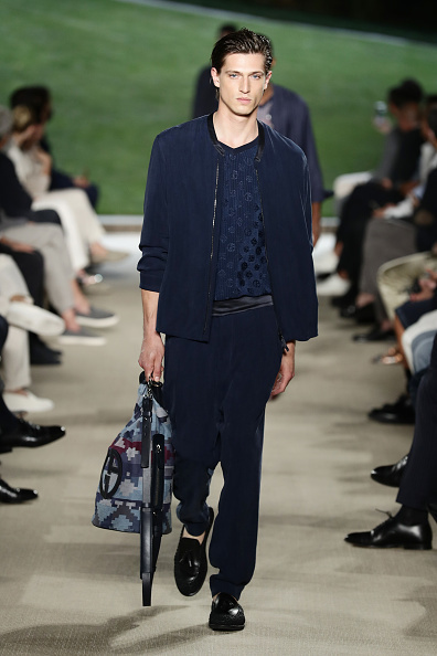 Giorgio Armani весна-лето 2022