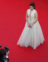 Каннський кінофестиваль 2014: зіркові сукні третього дня