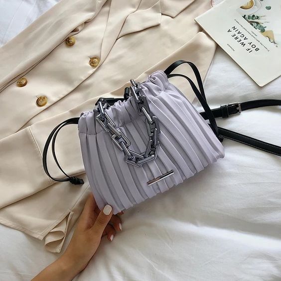 Аксессуары на Новый год 2021