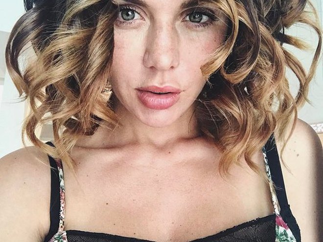 Анна Сєдокова (Insta)