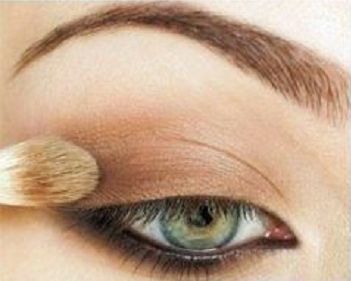 Как сделать макияж Ирины Шейк