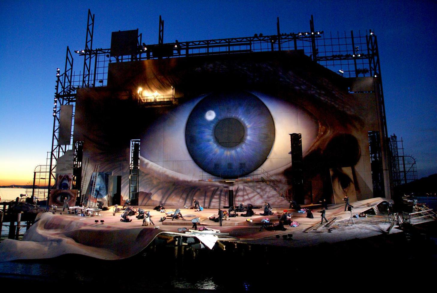 Тоска (Tosca), 2007-2008