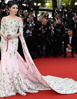 Канны 2015: звездные платья церемонии открытия