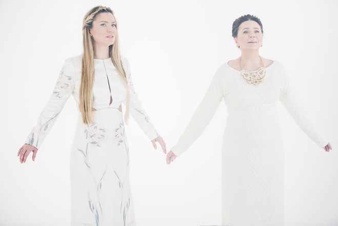 Премьера: Нина Матвиенко и Юлиана Прадо презентовали новую версию колыбельной "Люлі" (видео)