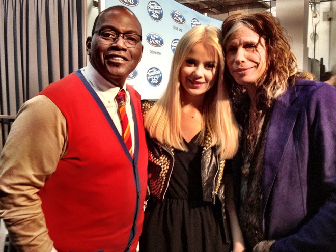 Мика Ньютон