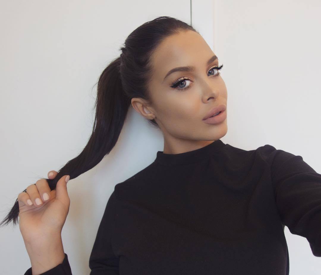 двойник Джоли из США