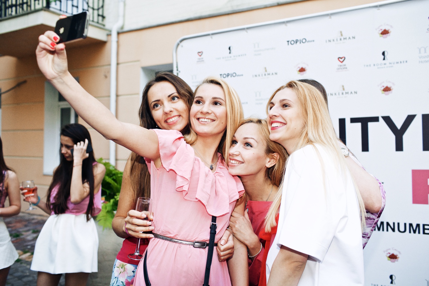 Благотворительная fashion-вечеринка #Charityboom в Киеве