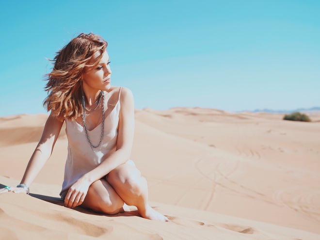 Alyosha & Vlad Darwin сняли клип "Торнадо" в ОАЭ: первые фото со съемочной площадки 