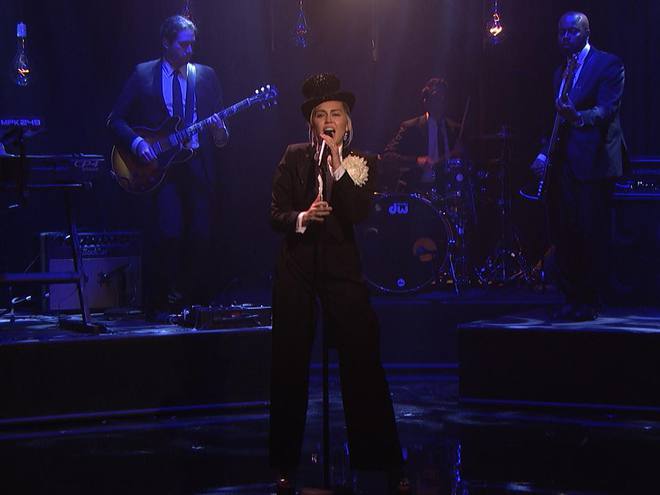 Майли Сайрус