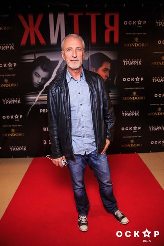 "Жизнь" Антон Корбейн премьера