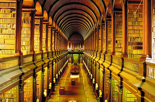Найкрасивіші бібліотеки: Трініті-коледж, Дублін