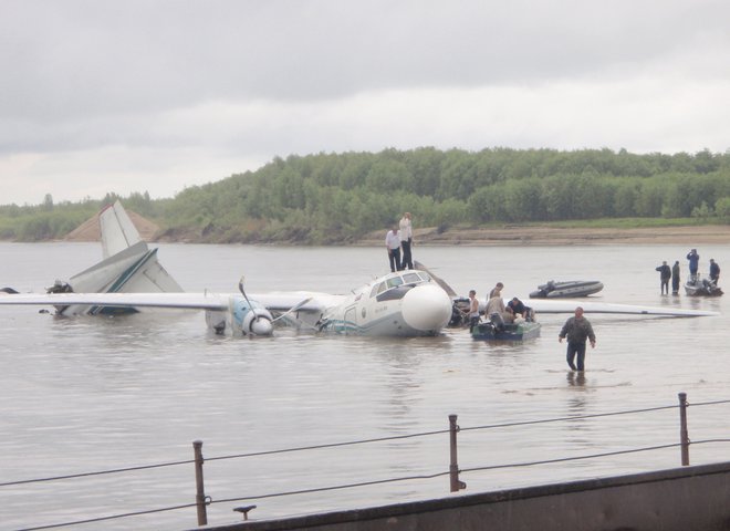 Самолет Ан-24