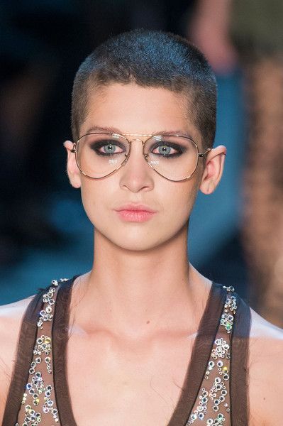 Сонцезахисні окуляри літа 2016: Оправа для діоптрій