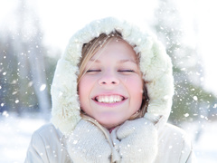 Как защитить губы зимой