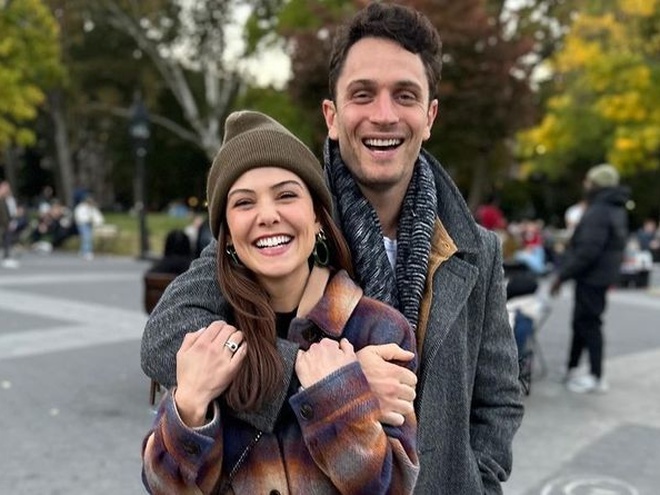 Зірки «Первородних» Даніель Кемпбелл та Колін Вуделл заручилися після 5 років стосунків