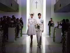 Весільна джинсова сукня від Diesel