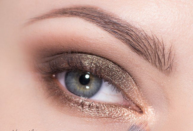 Весняний вечірній макіяж