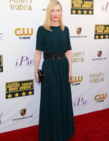 Топ-10 лучших нарядов «Critics' Choice Movie Awards»