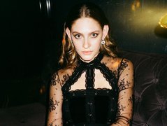 Арина Любителева