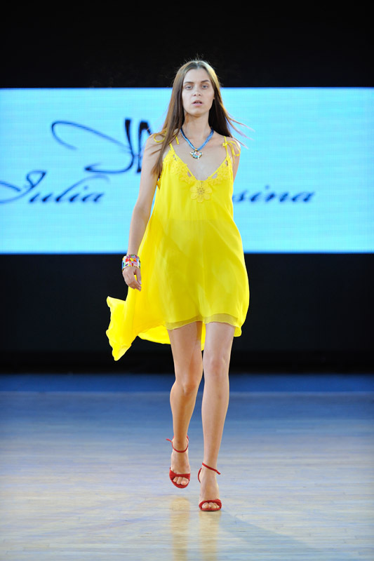 Odessa HOLIDAY FASHION WEEK: Julia AYSINA