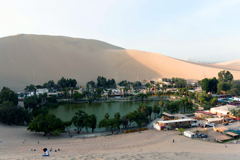 Уакачина, пустыня Сечура, Перу