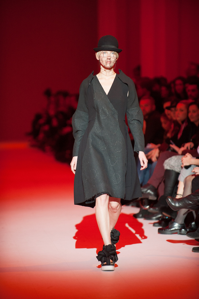 UFW AW 16/17: Mantis Religiosa