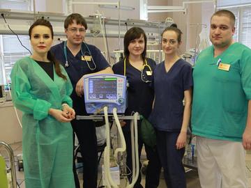 "Інтер" передав національній дитячій лікарні обладнання