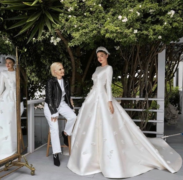 Міранда Керр весільна сукня