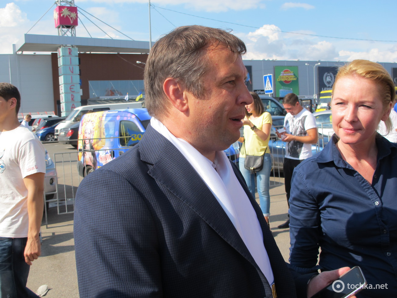 Цирк Кобзов