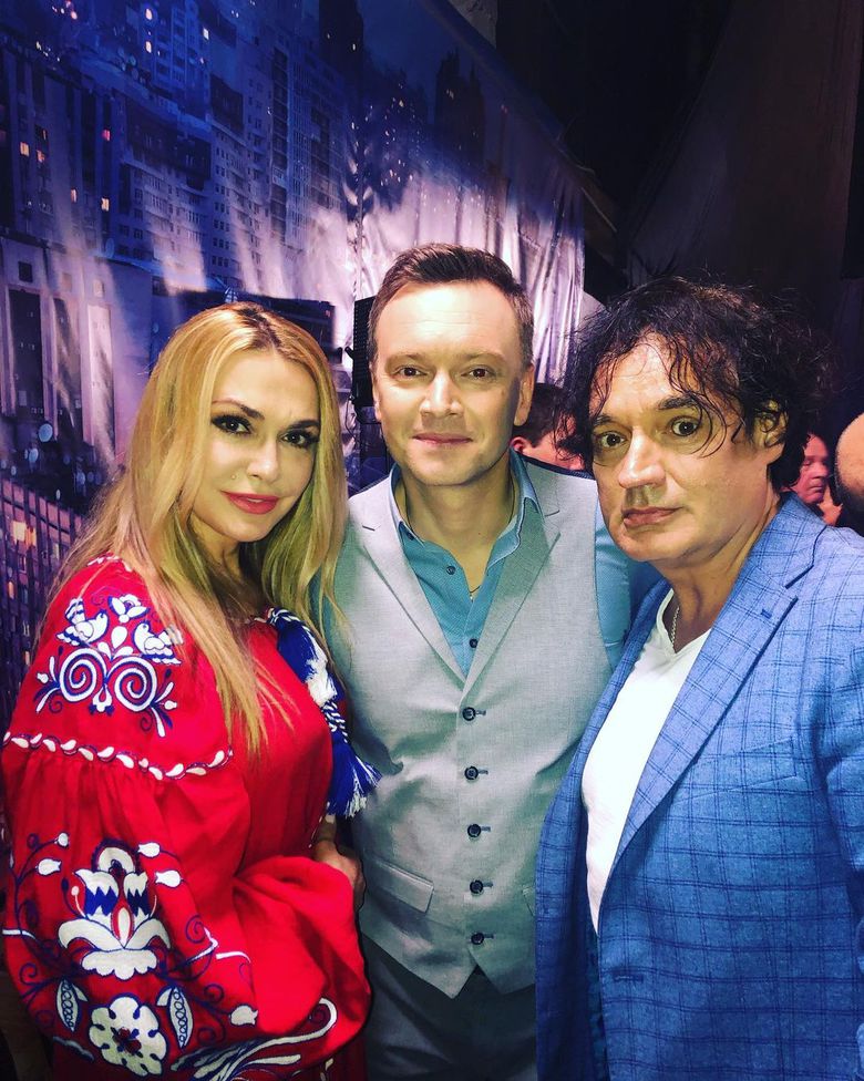 Колекція вишиванок Ольги Сумської