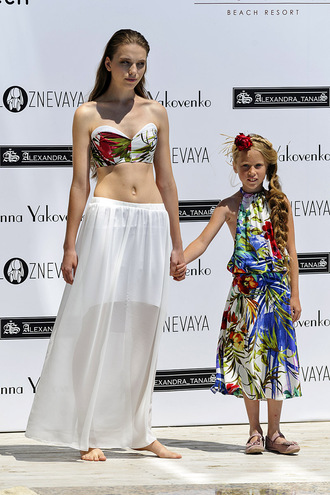 Holiday Fashion Week:SWIMWEAR FASHION SHOW BY ALEXANDRA TANAIS