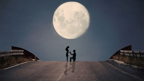 Красивые игры с луной