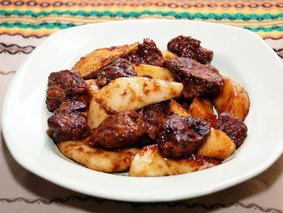 Куриная печень с грушей Куриная печень с грушей