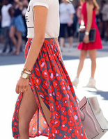 з чим носити білу футболку