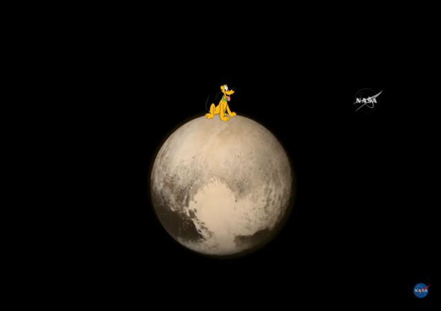 Опубликованы первые фото Плутона со спутника NASA