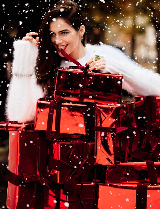 Рождественская сказка от Vogue Spain