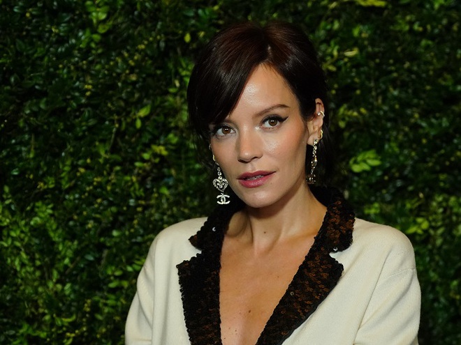 Відома співачка поскаржилася, що народження дітей зруйнувало її кар'єру