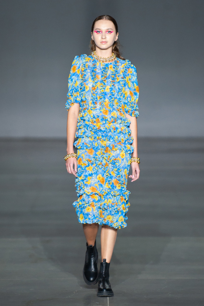 Показ LEM: UFW noseason sept 2021 на Ukrainian Fashion Week noseason sept 2021