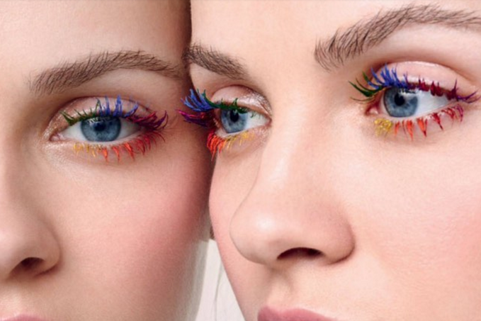 Райдужні вії - різнокольоровий beauty-тренд з Instagram