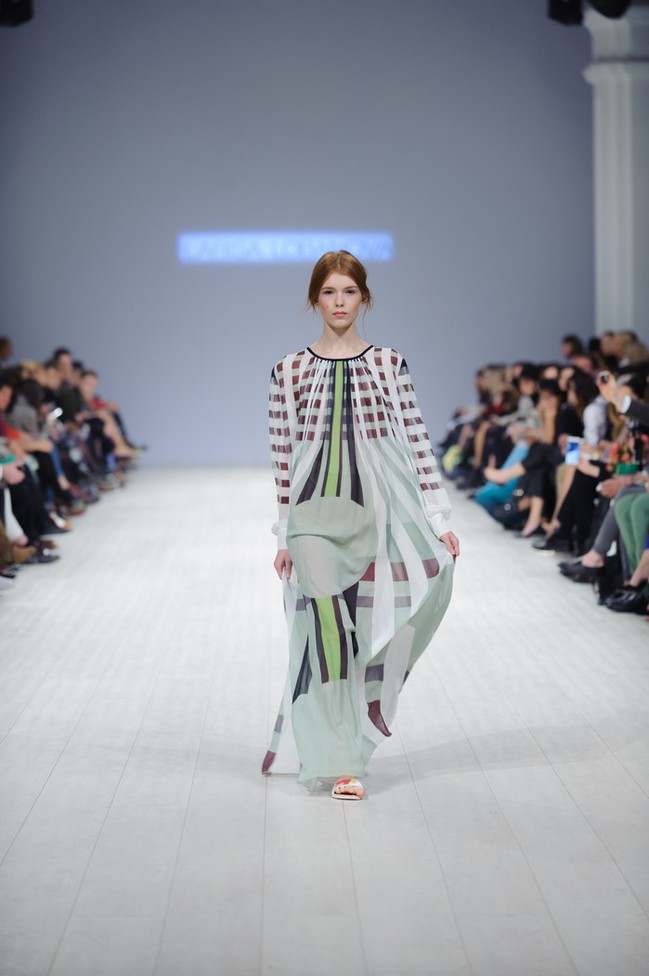 LARISA LOBANOVA ss 2016