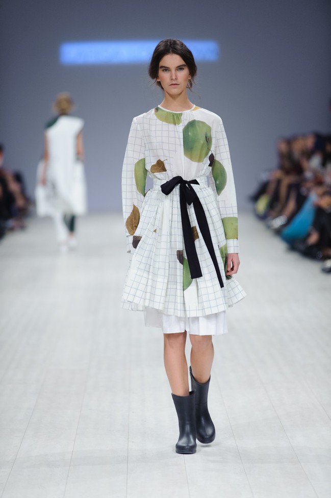 LARISA LOBANOVA ss 2016