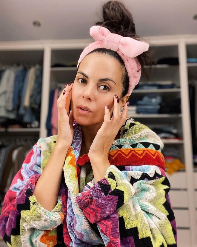 Поради по догляду за обличчям від Насті Каменських