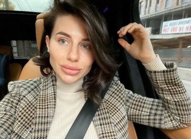 Алхім похвалилася, що слухає російських артистів та усвідомлює, що спонсорує ракети по Україні