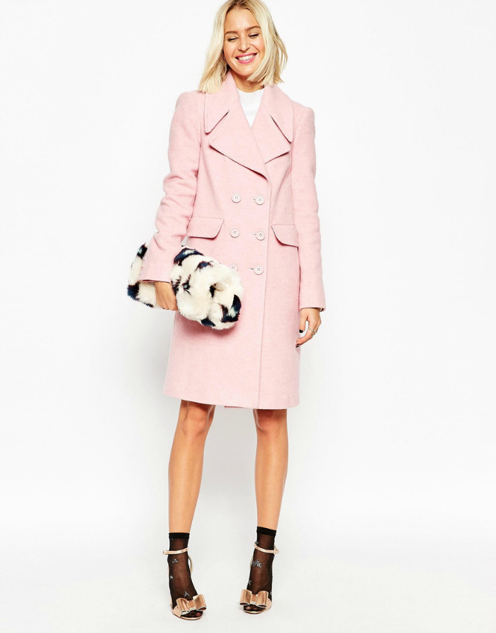 Пальто и шубы в цветах Pantone