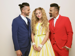 Группа Rumbero's открыла свой отель: смотри клип "Вона така"