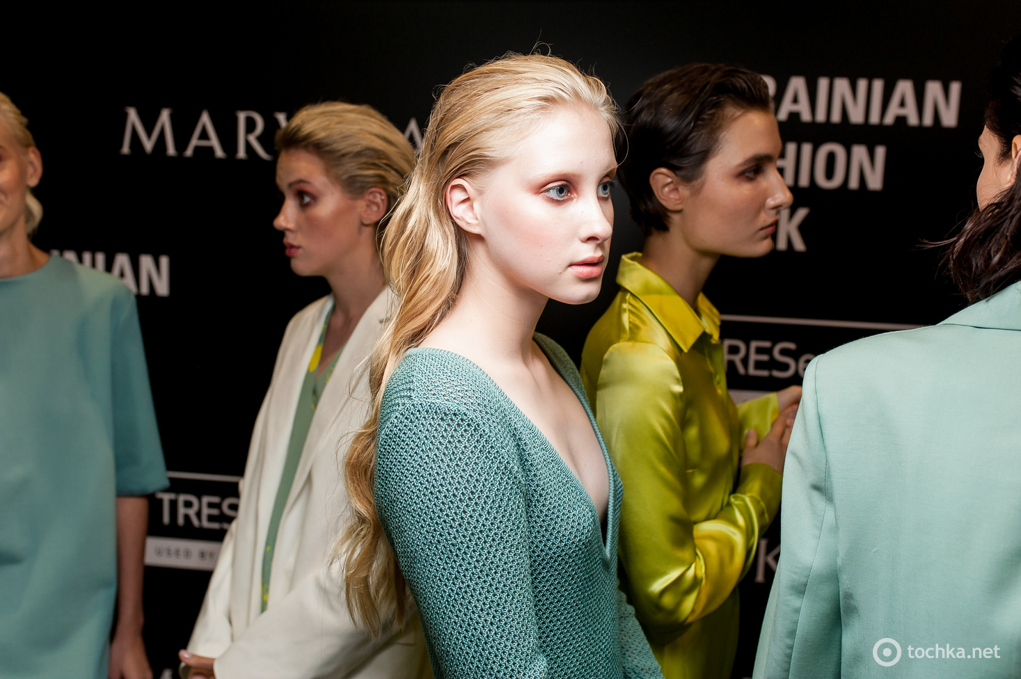 Backstage первого дня UFW SS20