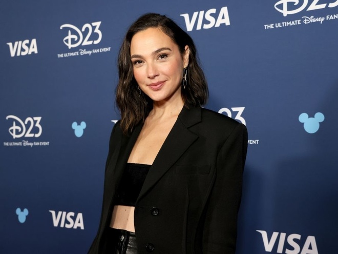 Зірка «Диво-жінки» Галь Гадот вразила кардинальною зміною іміджу