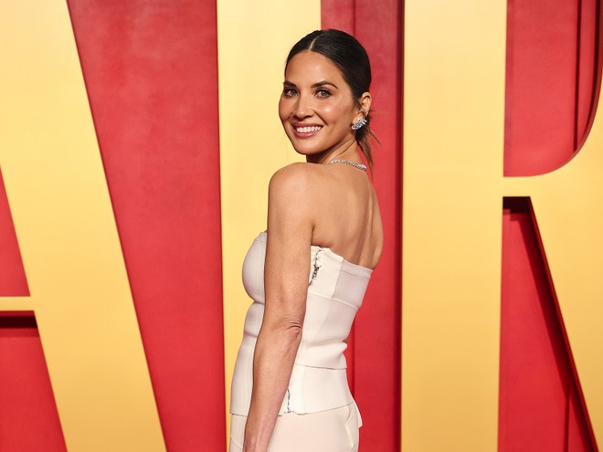 Олівії Манн видалили груди через агресивну форму раку