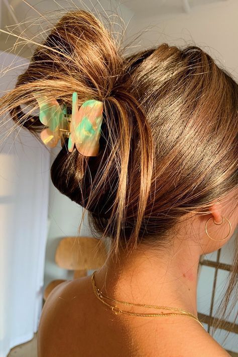 Зачіски з шпилькою-краб