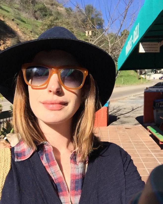 Вагітна Енн Хетеуей в Instagram